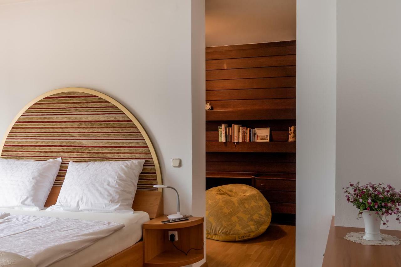 Rozna Dolina Apartment Ljubljana Ngoại thất bức ảnh